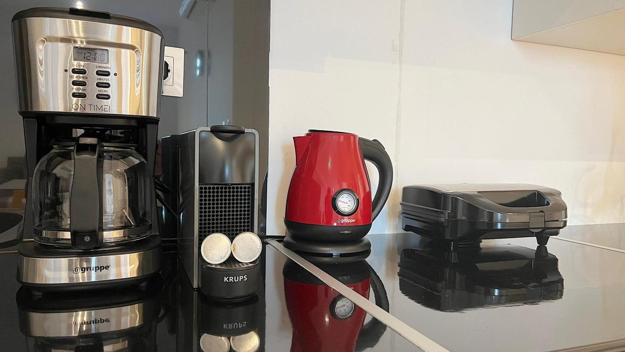 Pentelis Cozy Apt In Paleo Faliro Ateny Zewnętrze zdjęcie